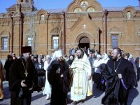 Митрополит Иларион совершил совместную молитву с армянскими еретиками